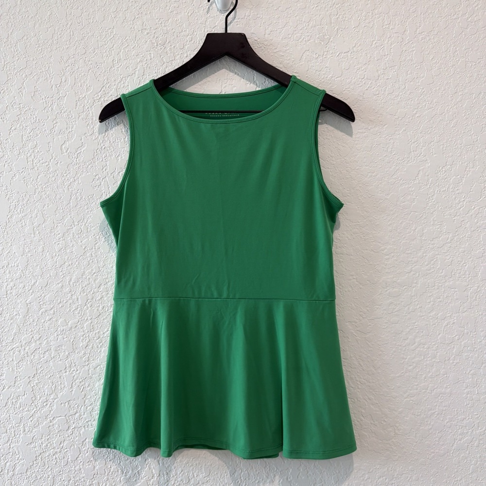 Susan Graver Modern Essentials Kelly Green Stretch Sleeveless Blouse Size XS